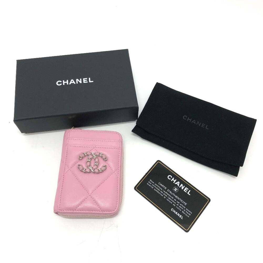 CHANEL Pink Lambskin Leather Logo Wallet - Picture 12 of 12